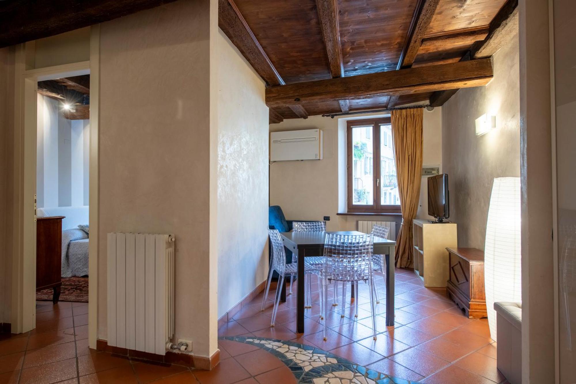 Ai Piedi Del Castello / 4Pl / Apt. Full Verona Exterior photo