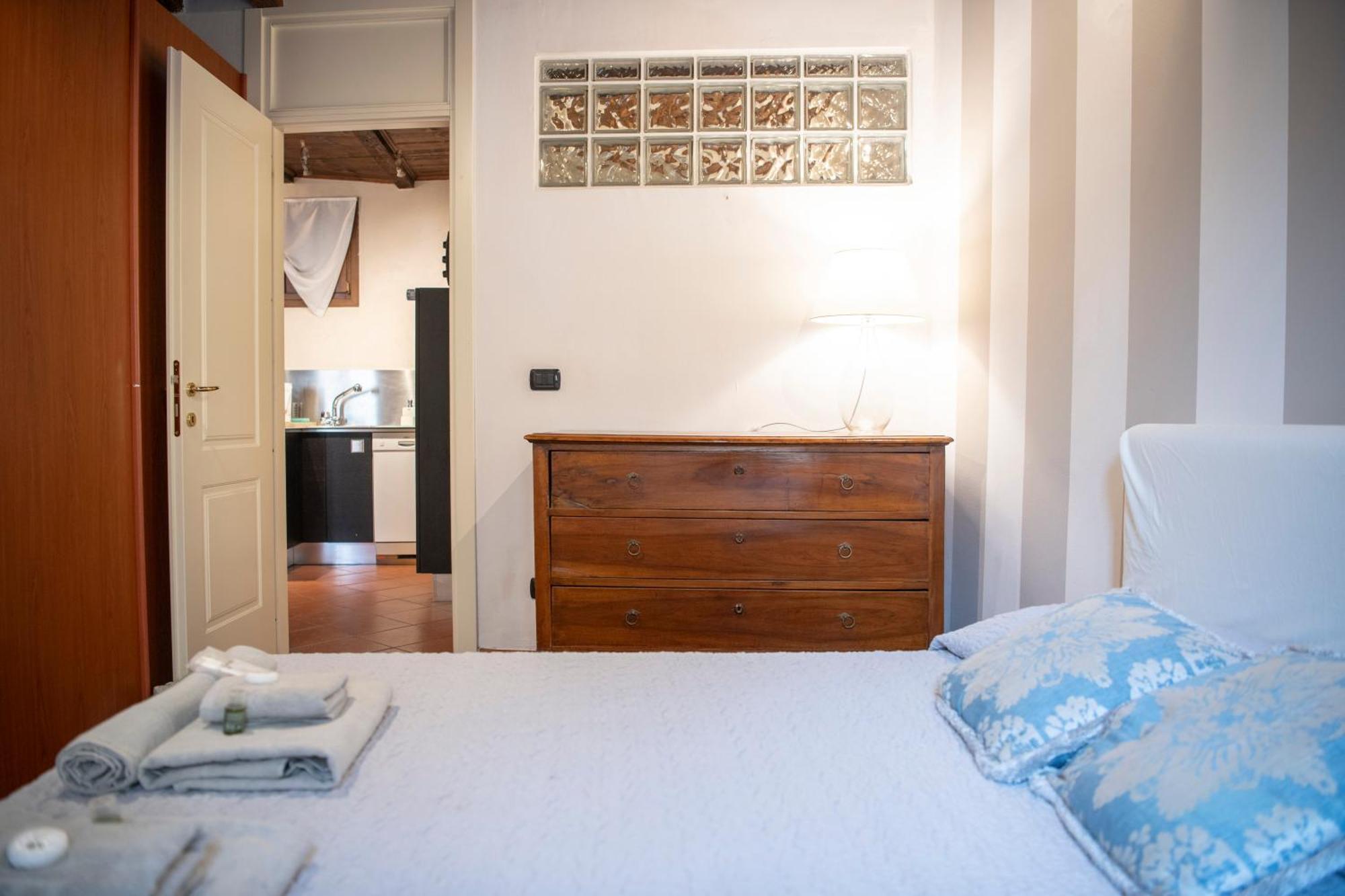 Ai Piedi Del Castello / 4Pl / Apt. Full Verona Exterior photo
