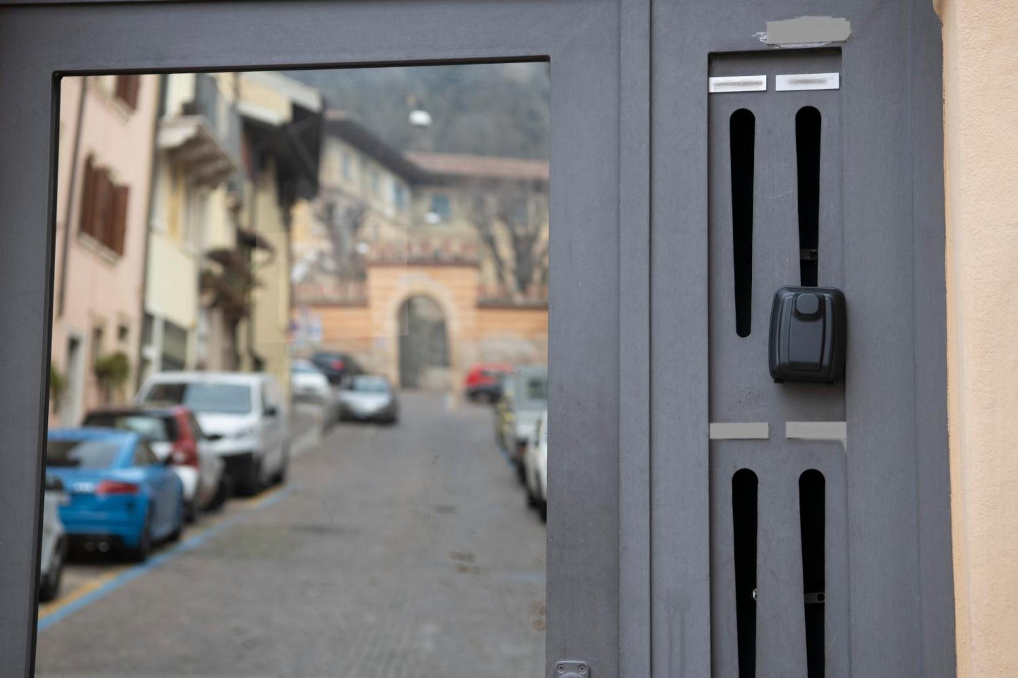 Ai Piedi Del Castello / 4Pl / Apt. Full Verona Exterior photo